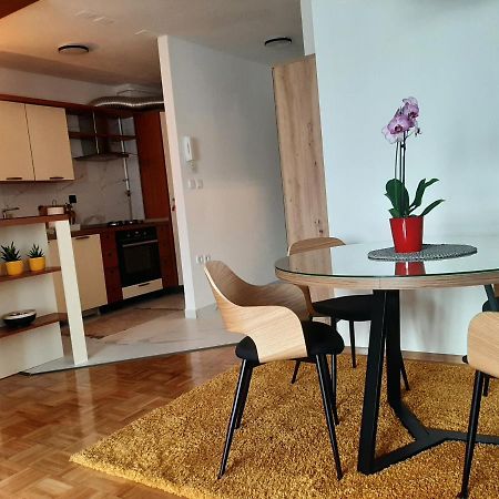 Apartment Relax With Infrared Sunshower 바라즈딘 외부 사진